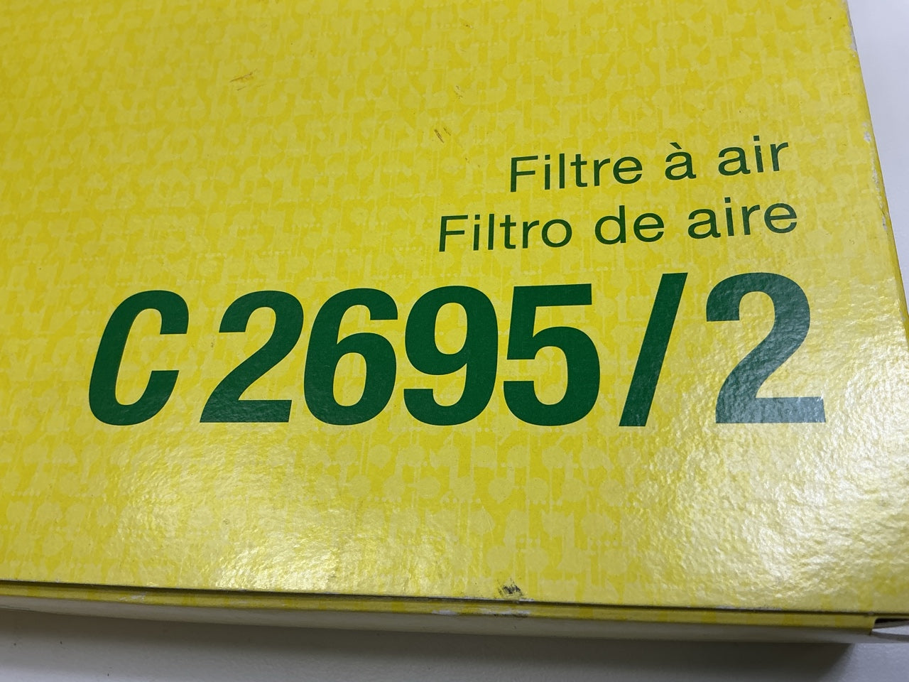 Mann C2695/2 Engine Air Filter - 2001-2002 Mercedes-Benz CL600, S600 V12 M137