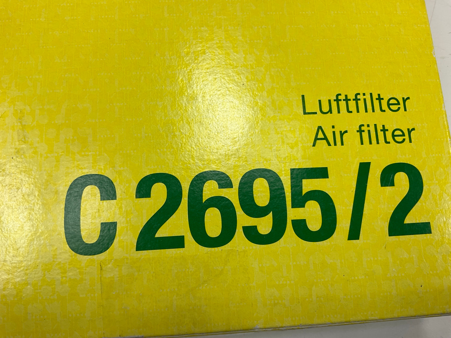 Mann C2695/2 Engine Air Filter - 2001-2002 Mercedes-Benz CL600, S600 V12 M137