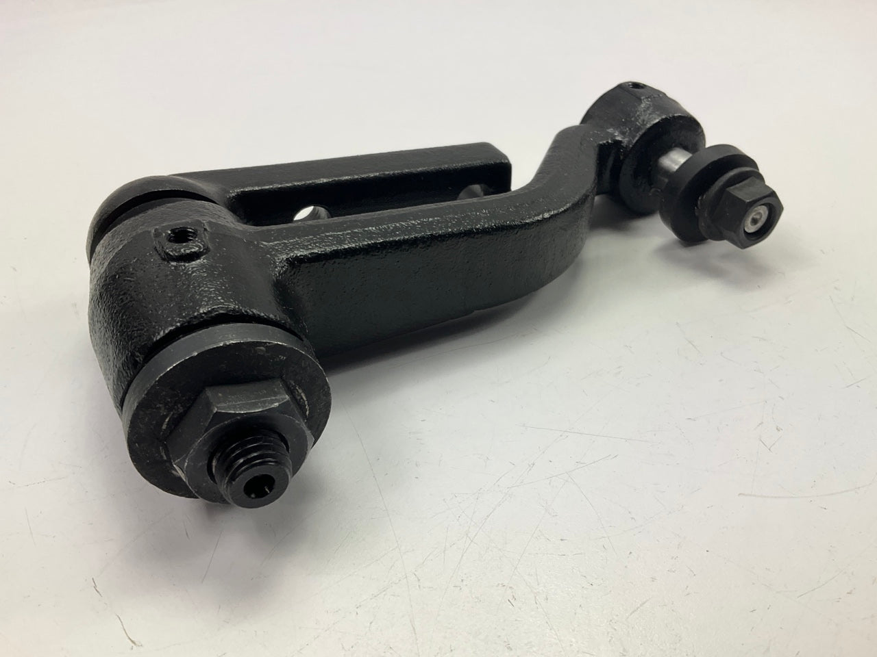 MAS IA6392 Steering Idler Arm For 1990-2005 Astro & Safari AWD