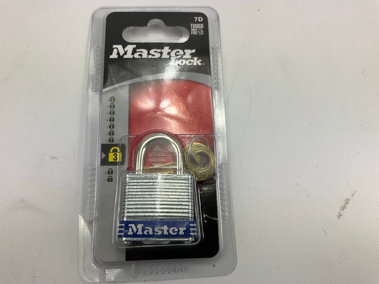Master Lock 7D 1-1/8in (29mm) Wide Laminated Steel Pin Tumbler Padlock