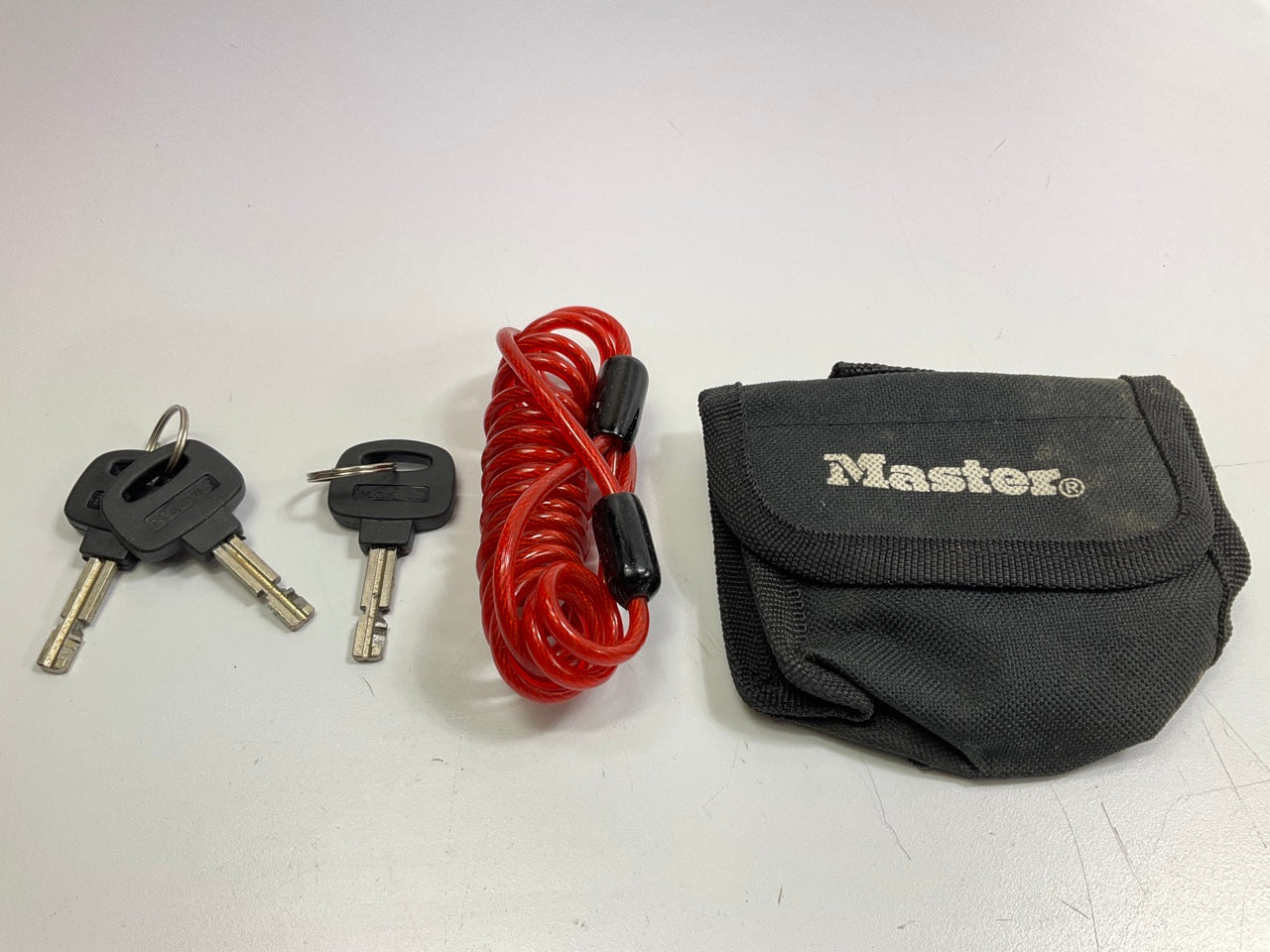 Masterlock 8304DPS Motorcycle Wheel Disc Brake Lock W/ Safety Cable And Case