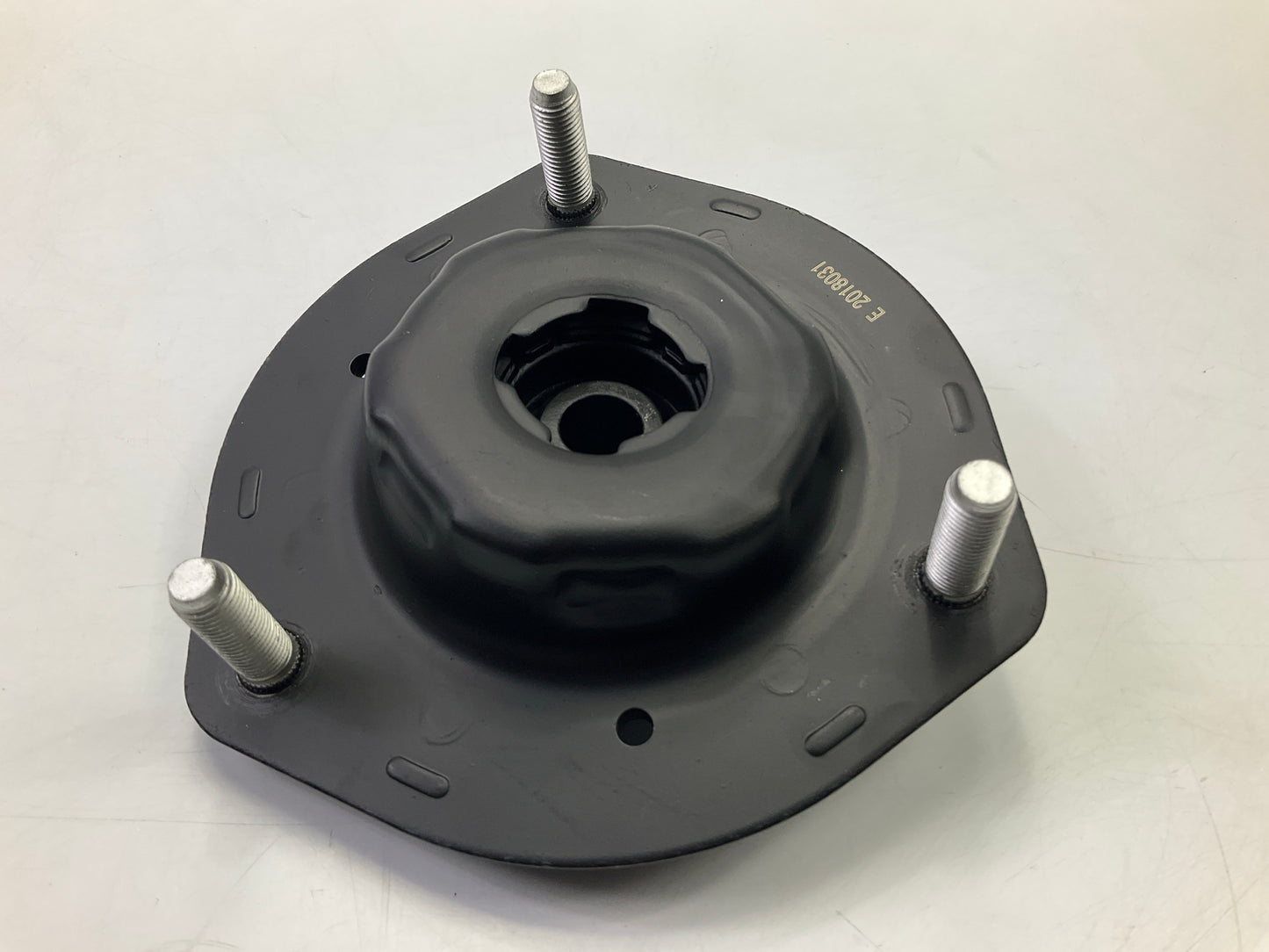 Master Pro FM1343 Front Strut Mount
