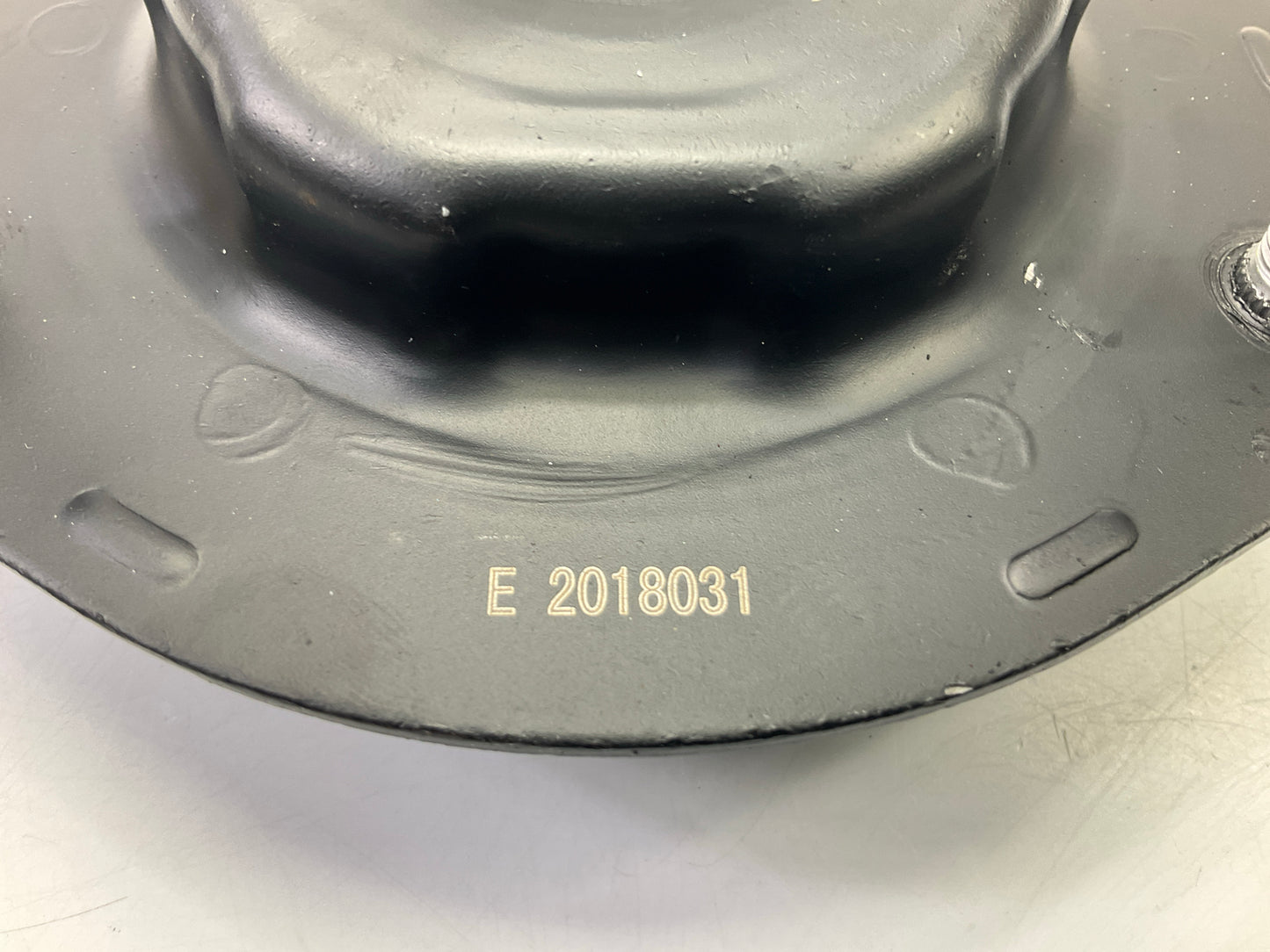 Master Pro FM1343 Front Strut Mount