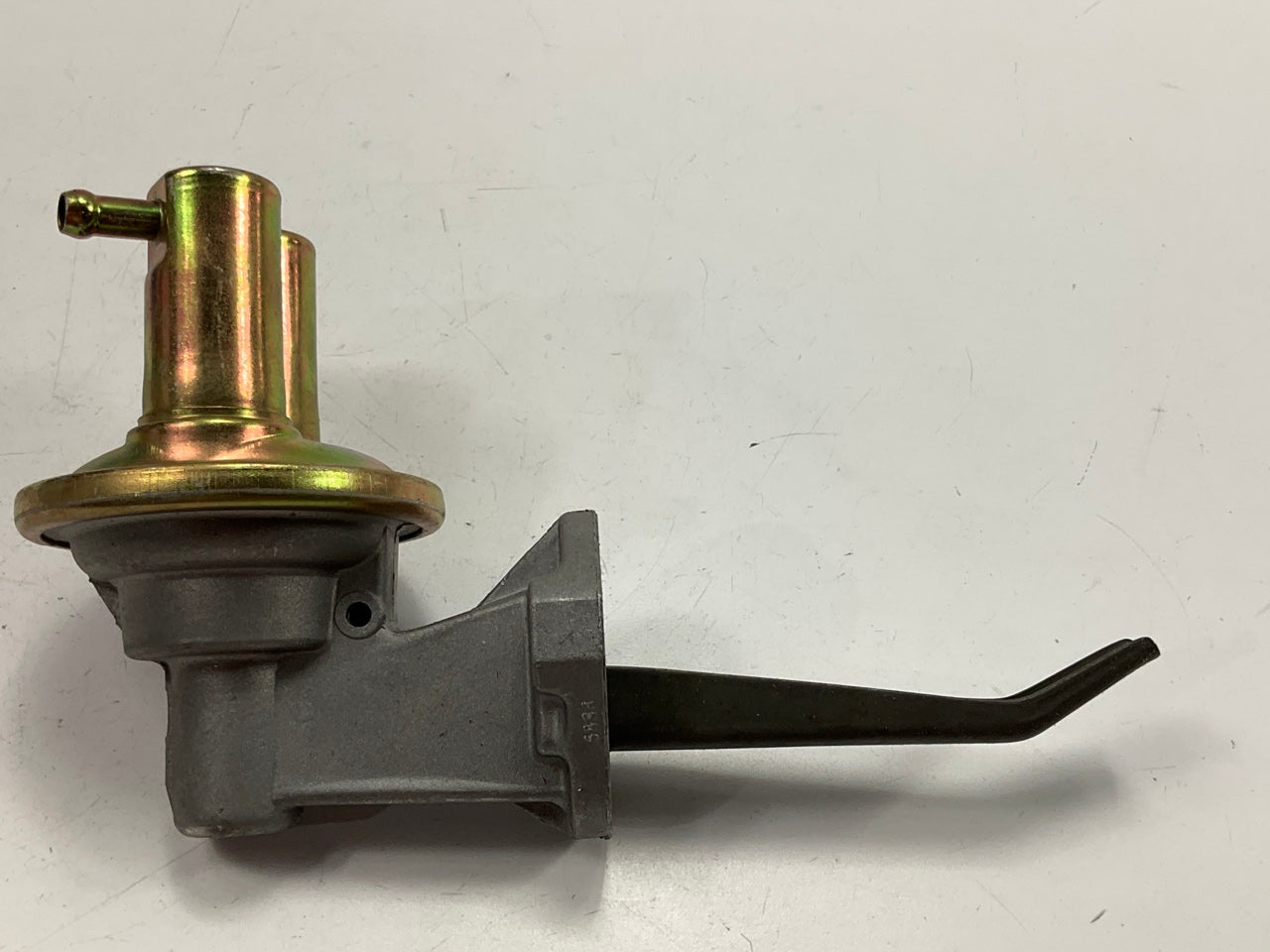 Master 6866 Mechanical Fuel Pump For 1964-1972 Chrysler 273 318 360-V8