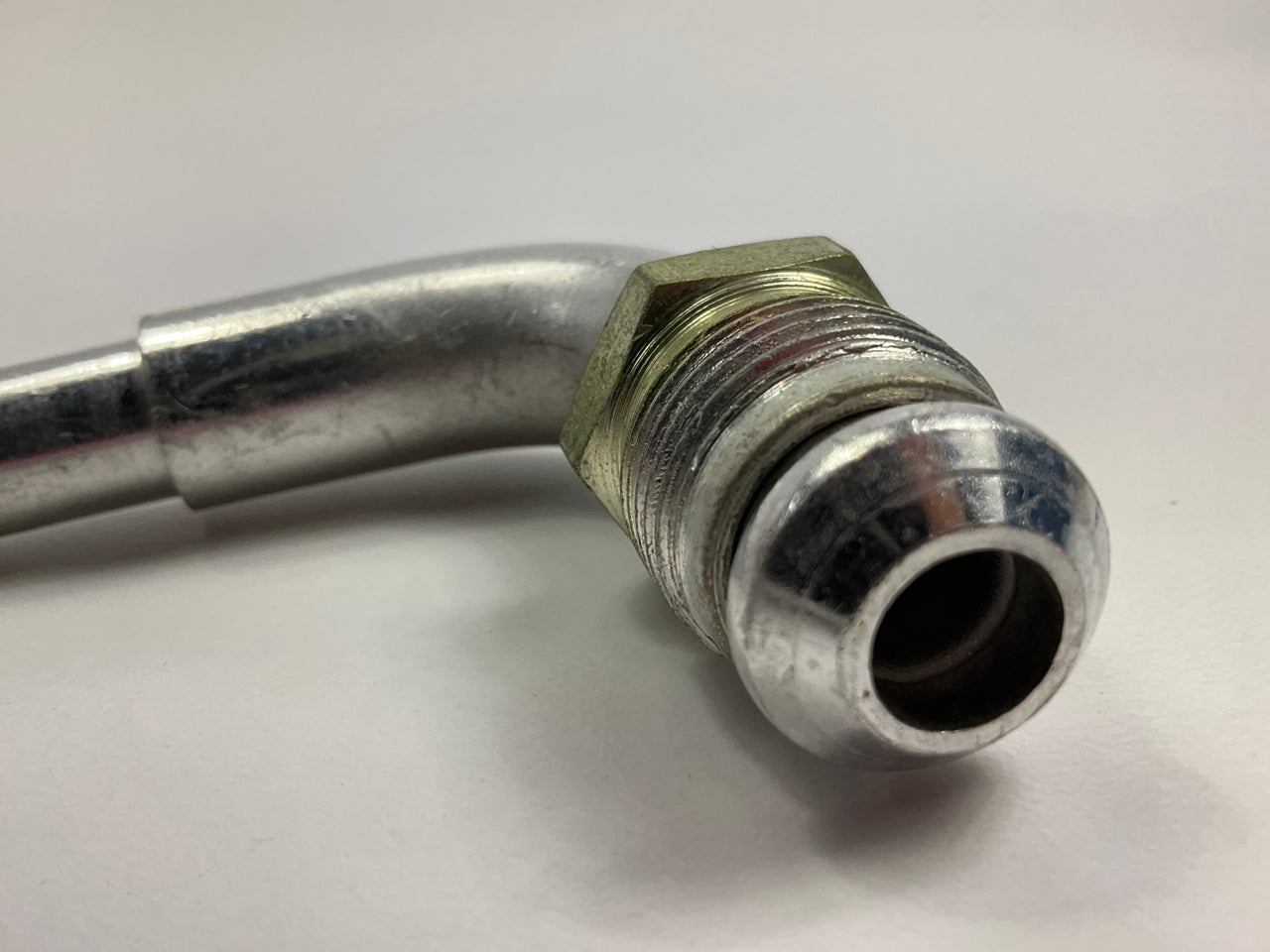 Max Air 05-4122 A/C Fitting 5/8'' Size, -10 Hose Size, Male Flare 90 Degrees