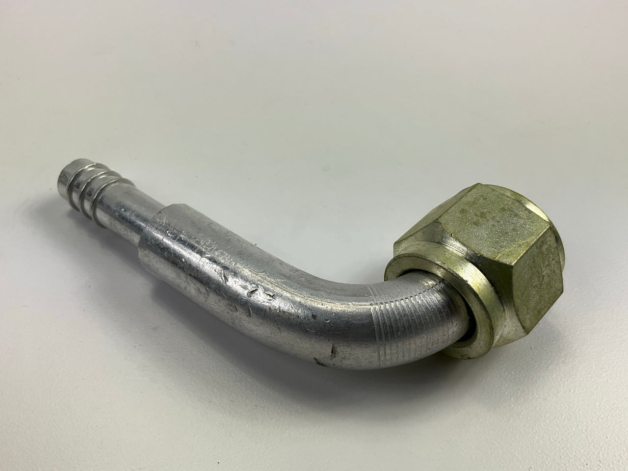 Max Air 05-4453  3/4'' A/C Line Fitting, 10 Hose Size,  Female O-Ring, 90 Deegres