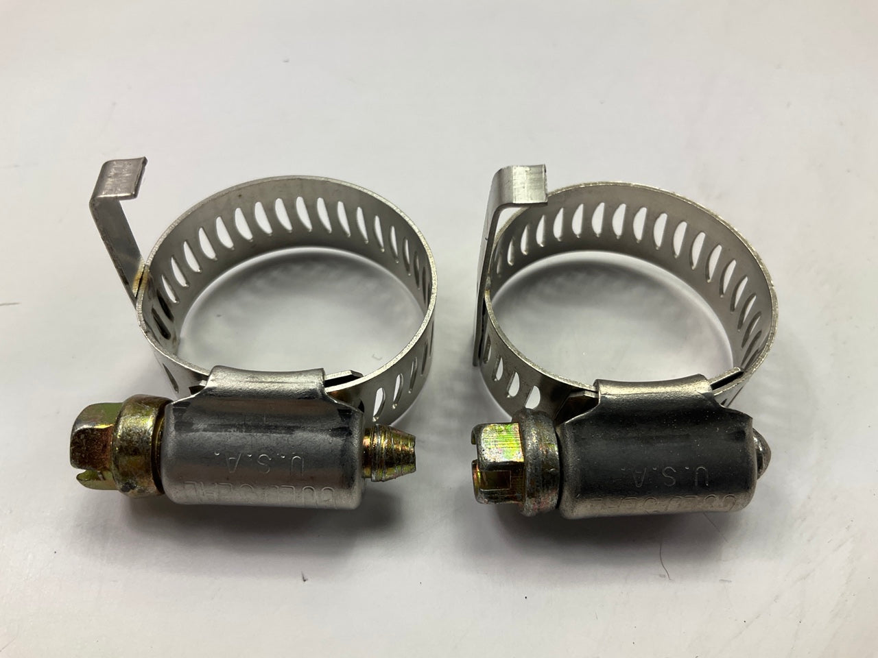 A/C Hose Barb Straight Splice Push In Fitting Adapter Size 8 To Size 6 Hose