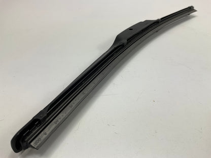 Mazda 0000-67-H16-MV Hybrid Beam Right Windshield Wiper Blade, 16''