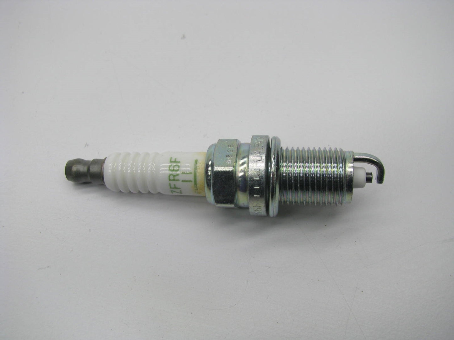 NEW - OEM Mazda 000018F285 Ignition Spark Plug For 1990-2001 2.6L