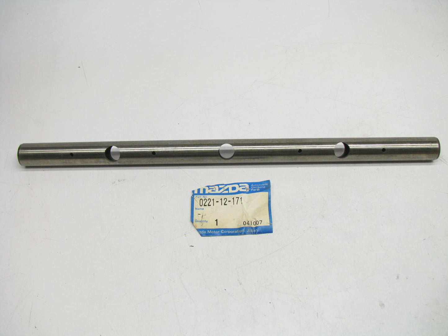 NEW GENUINE 0221-12-171 EXHAUST Rocker Arm Shaft OEM For 1984 Mazda B2000 2.0L