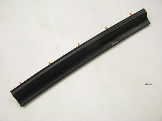 New Genuine REAR  RIGHT Door Lower Weatherstrip Seal OEM For Mazda 1F607276X