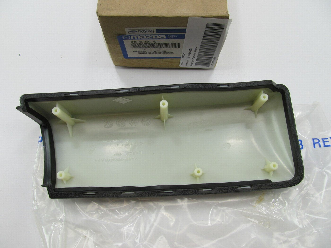 NEW - OEM Mazda 1F70-69-390 Front Left Door Arm Rest For 2006-2009 B-Series