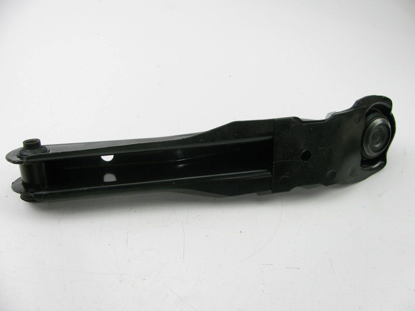 NEW GENUINE OEM For Mazda 853149310 FRONT LOWER Control Arm And Ball Joint