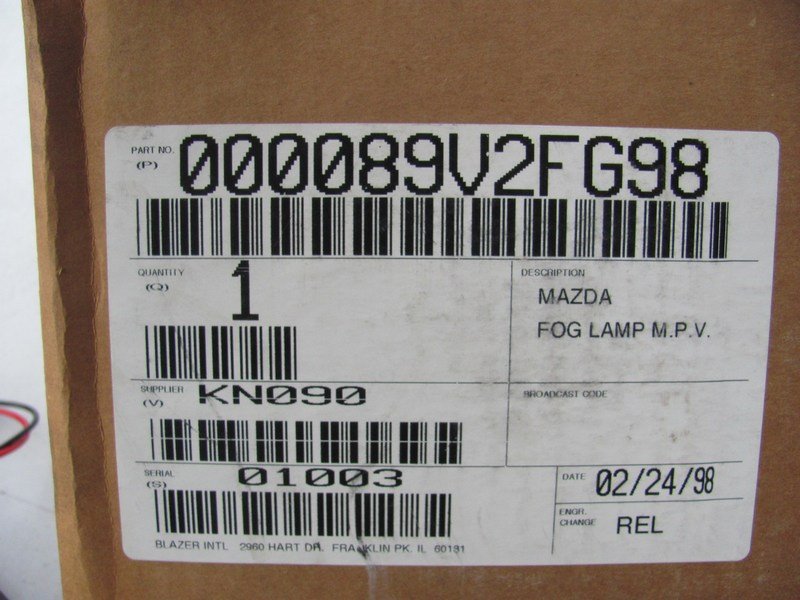 NEW GENUINE OEM Mazda Fog Light Lamps L & R With Mounting Brackets 89V2FG98