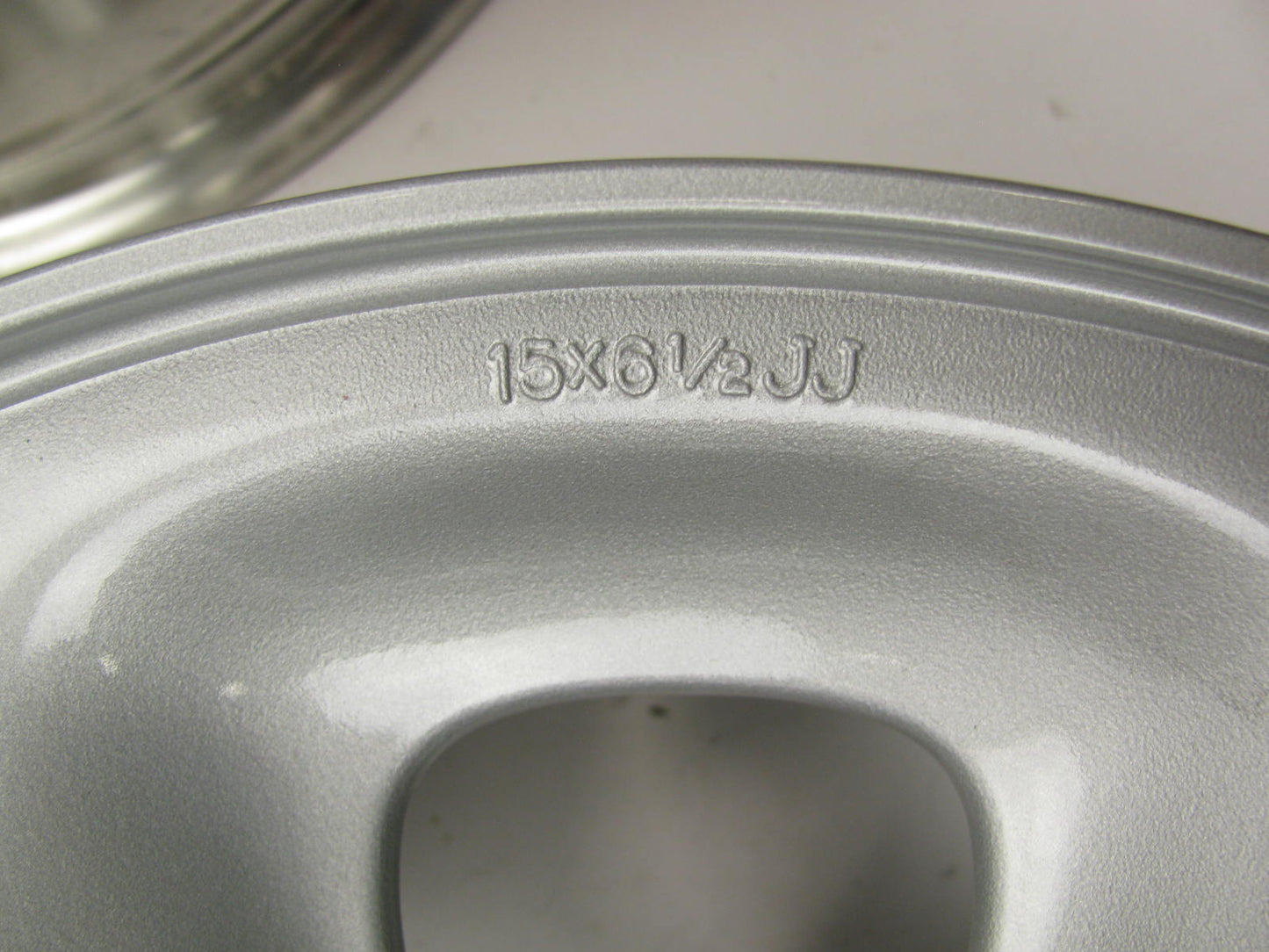 NEW GENUINE 15'' X 6 1/2'' Factory Alloy Wheel Rim OEM 93-94 Mazda MX-6