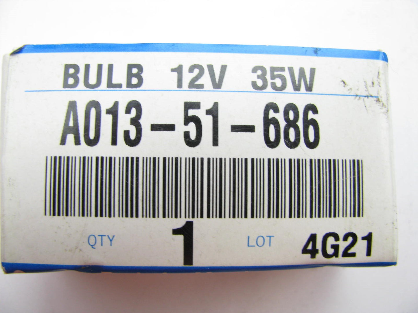 New Genuine FRONT Fog Light Lamp Bulb For 95-97 Mazda 626 , MX-6 A01351686