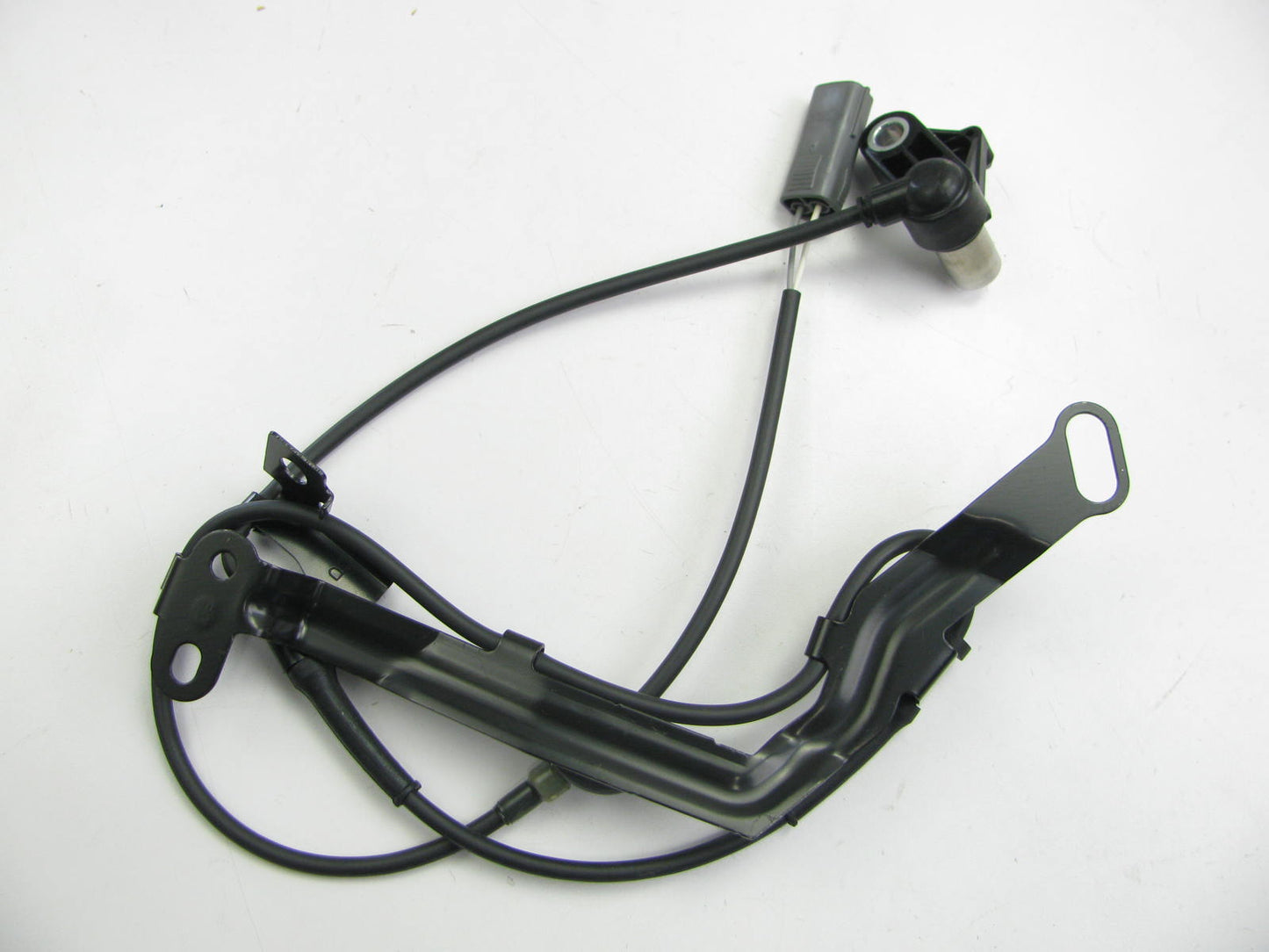 NEW B25D-43-70XG FRONT RIGHT ABS Wheel Speed Sensor 1999-03 Protege 03 Protege5