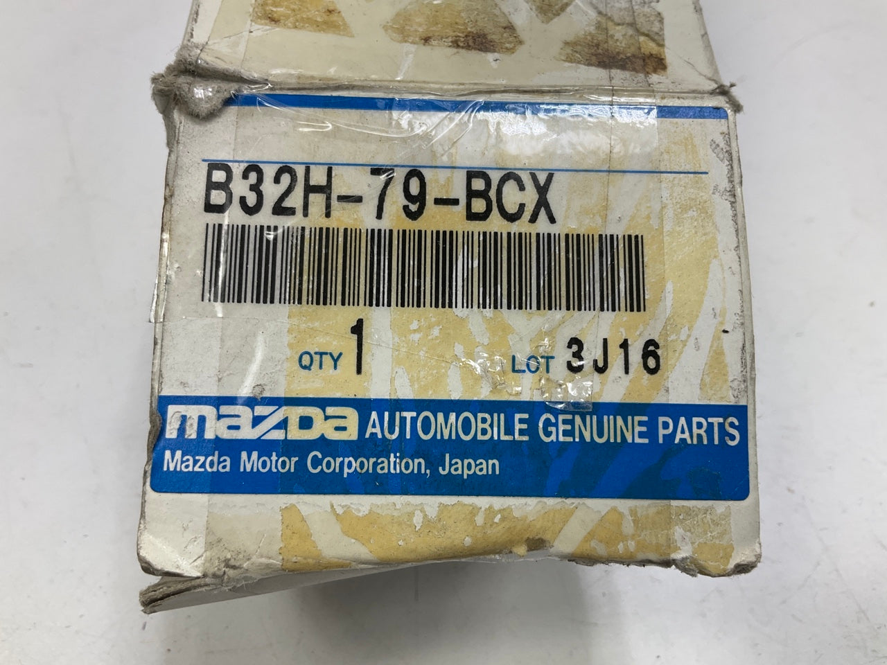 NEW OEM Mazda B32H-79-BCX Radio Trim Face Panel For 2004-2007 Mazda 3