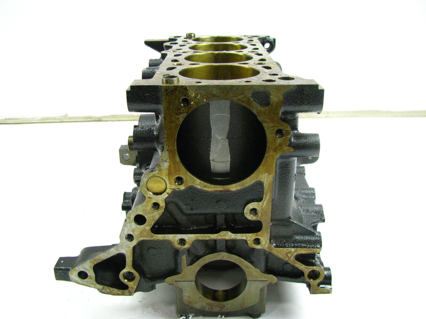 NEW GENUINE Bare Engine Block OEM For 1986-89 Mazda 323 1.6L B63010300G
