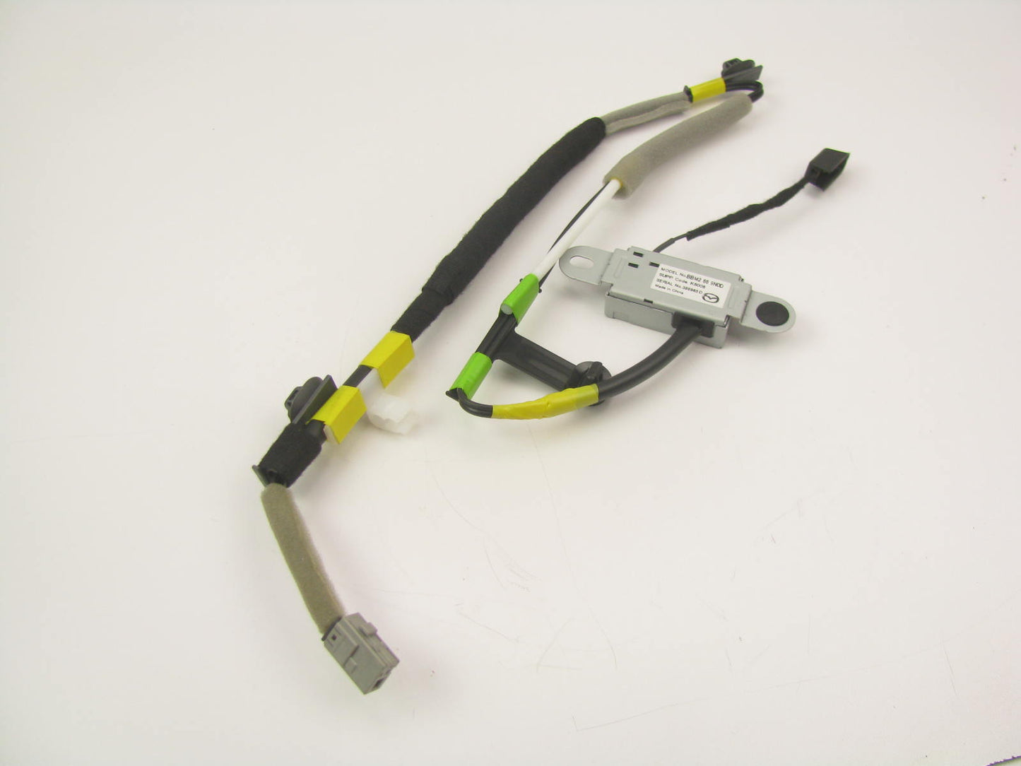 NEW - OEM Mazda BBM2669N0D Radio Antenna Mast 2012-2012 3 W/O SATELLITE