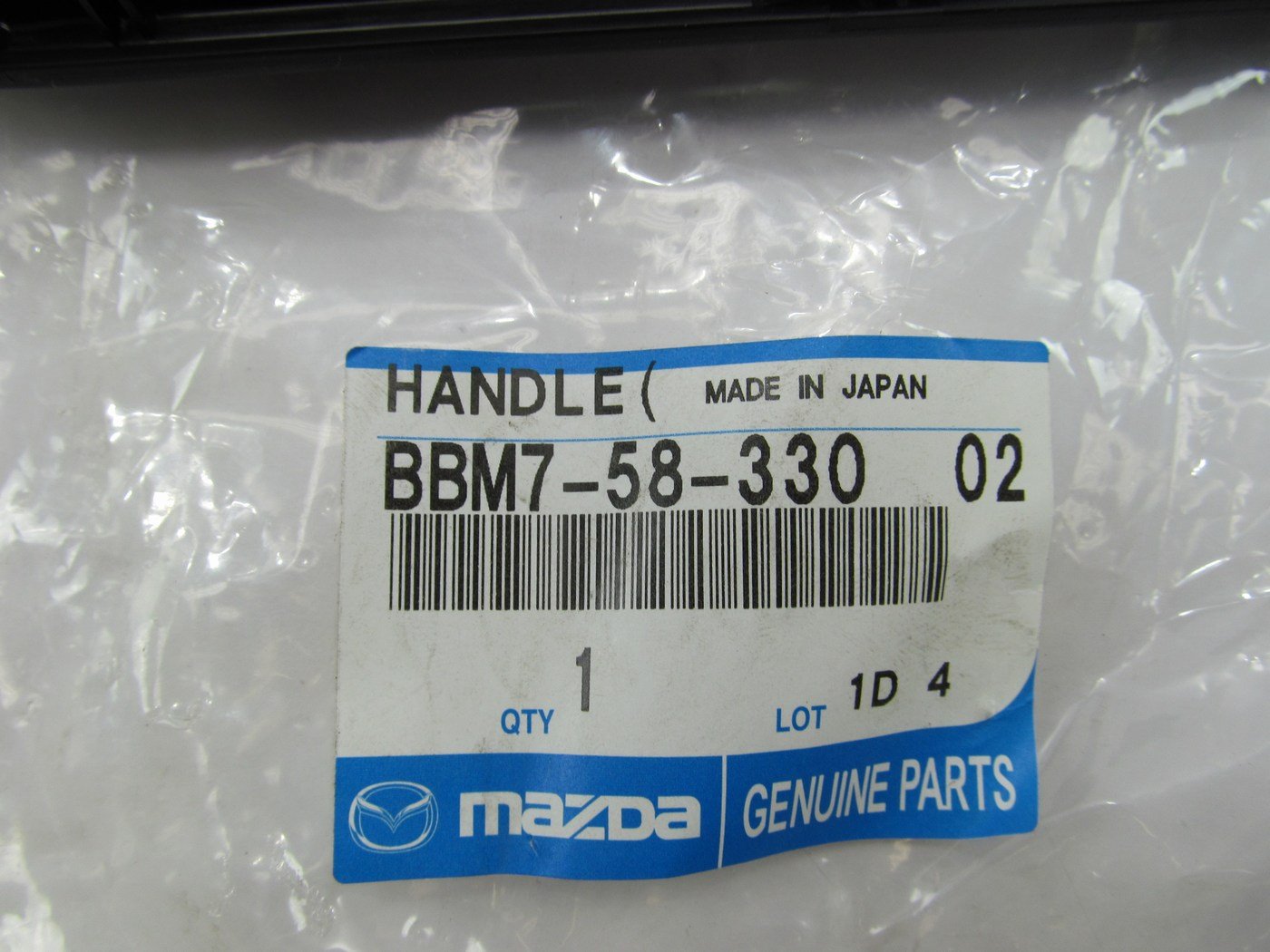 NEW GENUINE Mazda BBM75833002 FRONT RIGHT Passengers Interior Door Handle