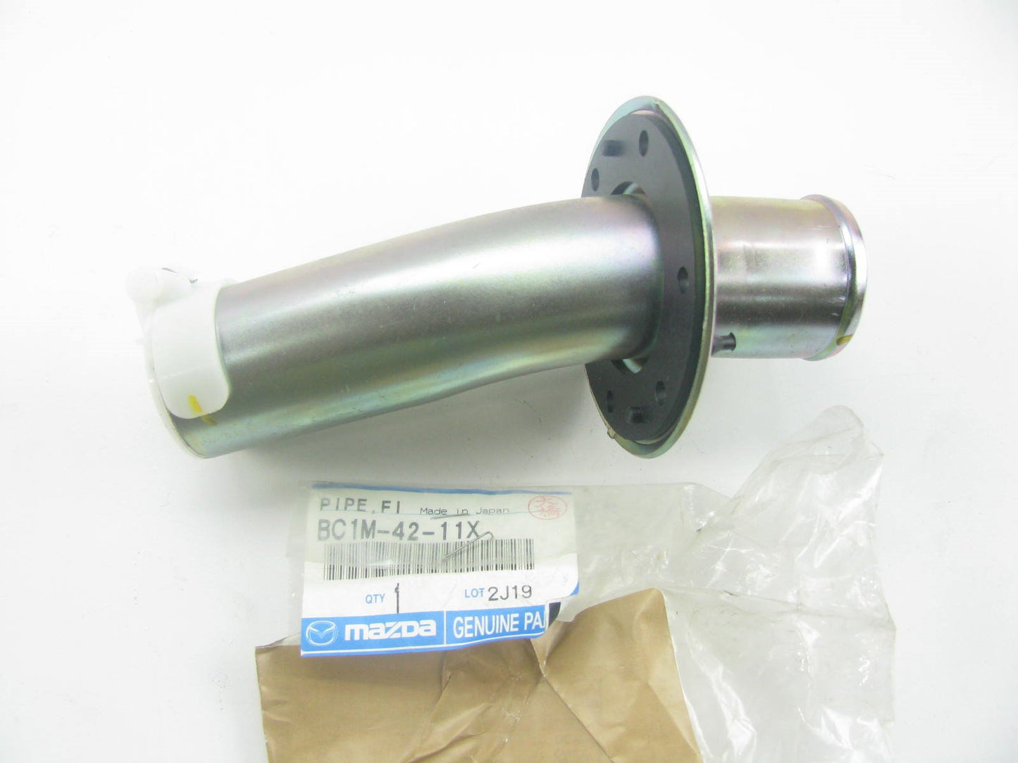 New Genuine Gas Tank Fuel Filler Neck Tube Pipe OEM For 95-98 Protege BC1M4211X