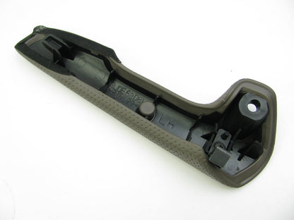 NEW GENUINE Front Left Interior Pull Handle Brown OEM 01-03 Protege BJ0E68D81B2