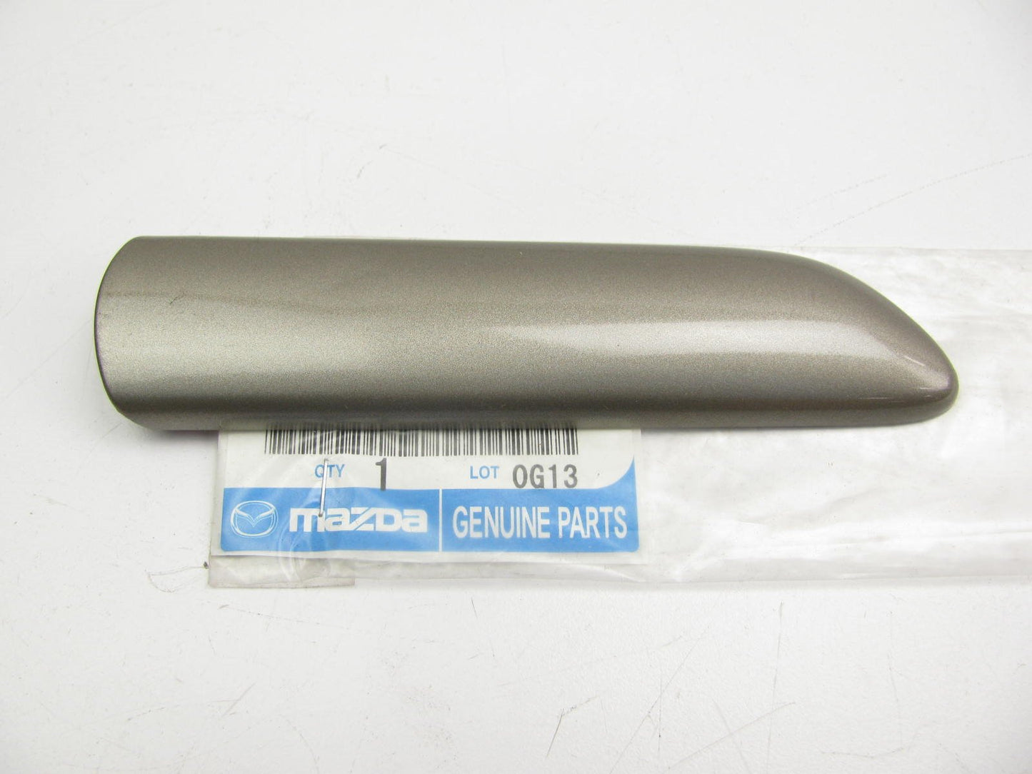 NEW - OEM Mazda BJ0F-50-69125 Left Body Side Moulding - Gray 1999-2000 Protege