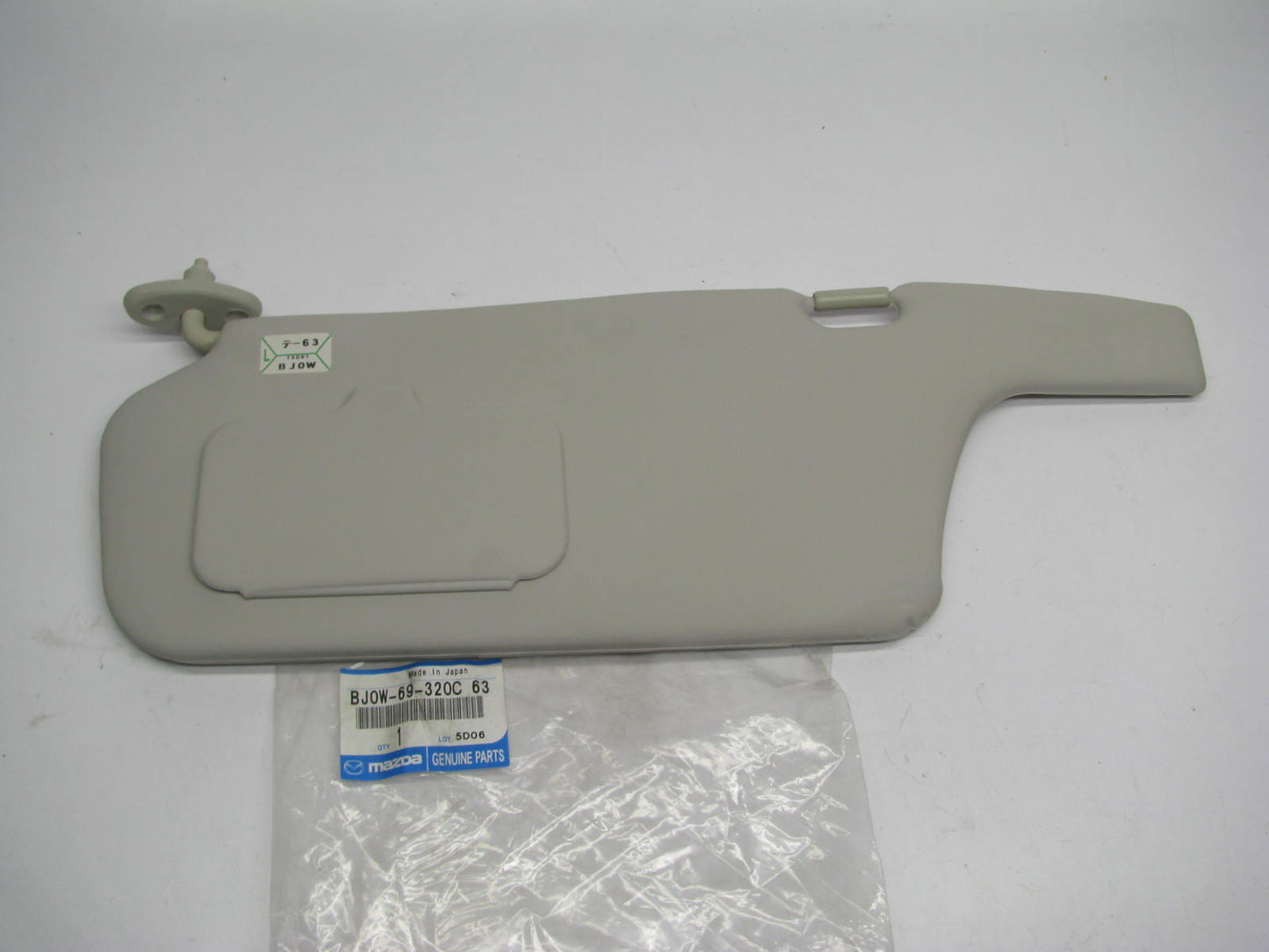 NEW - OEM BJ0W-69-320C-63 Drivers Left Sun Visor For 1999-2000 Mazda Protege