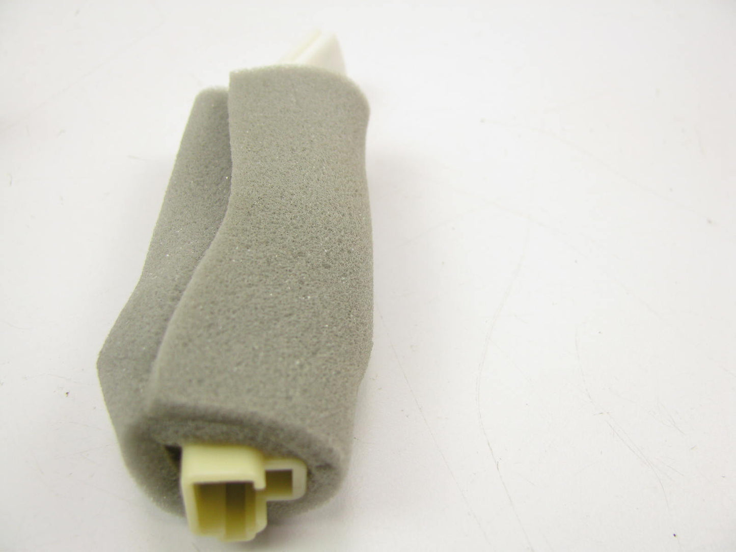 NEW GENUINE - OEM Mazda BPY1-61-545A  Evap Temp Sensor Resistor