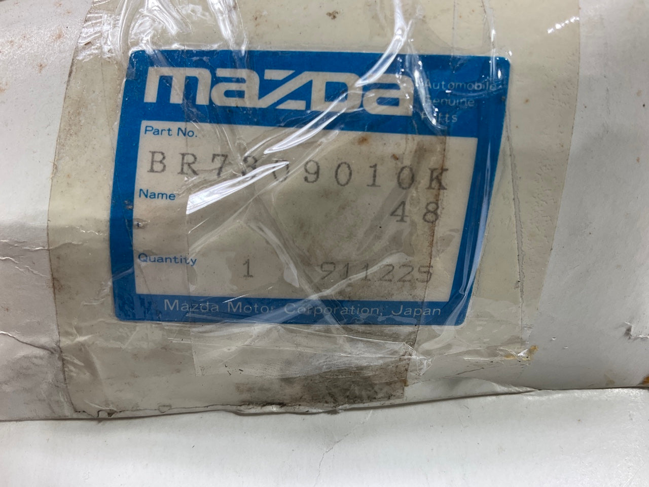 Mazda BR73-09-010K-48 Complete Lock Set: Ignition, Door, Fuel Filler, Glove Box