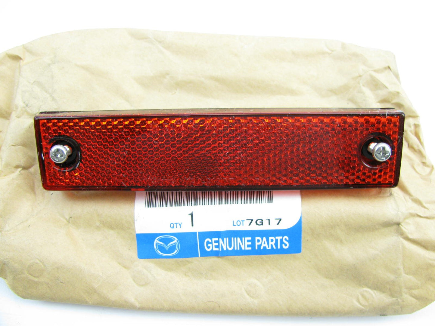 New OEM Rear Bumper Right Side Reflector For 1996-1998 Mazda MPV BR93515B0A