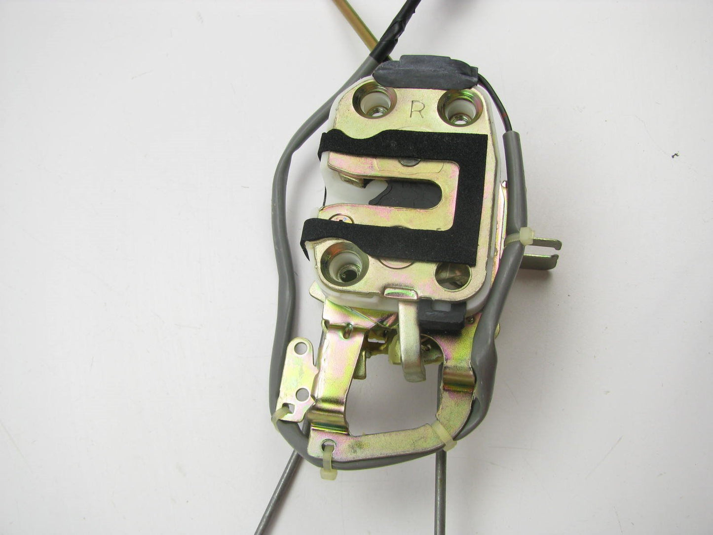 Genuine OEM 1990-1994 Mazda 323 FRONT RIGHT Manual Door Lock Latch BR93-58-310B