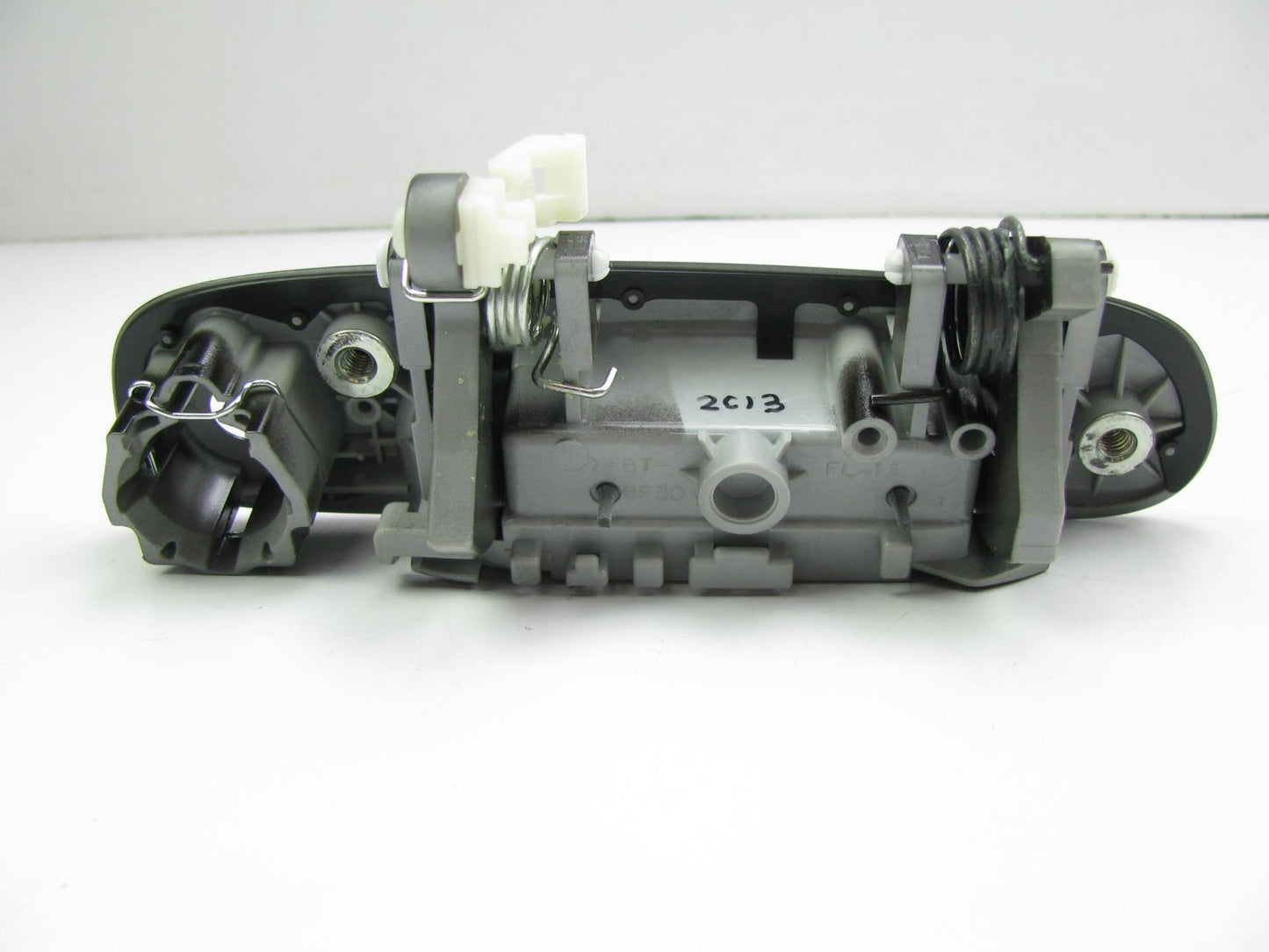NEW - OEM Mazda C100-59-410B-08 Front Left Outside Door Handle 2001-2003 Protege