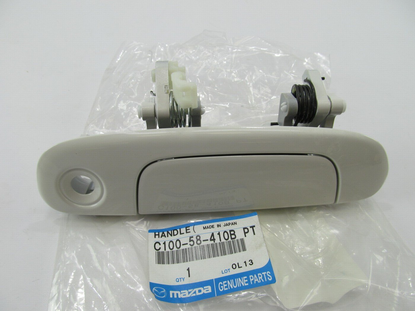 NEW GENUINE Front Right Passengers Side Exterior Door Handle For 99-00 Protege