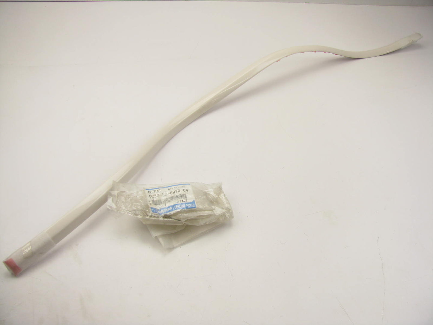 NEW GENUINE Snowflake White Pearl Front Left Door Molding Trim OEM 06-10 Mazda 5