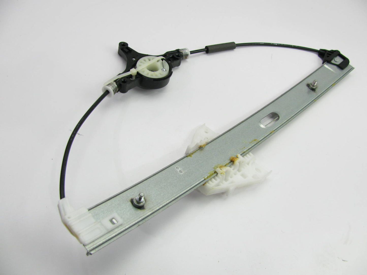 NEW OEM Rear Right Window Requlator D651-72-590A For 2011-2014 Mazda 2