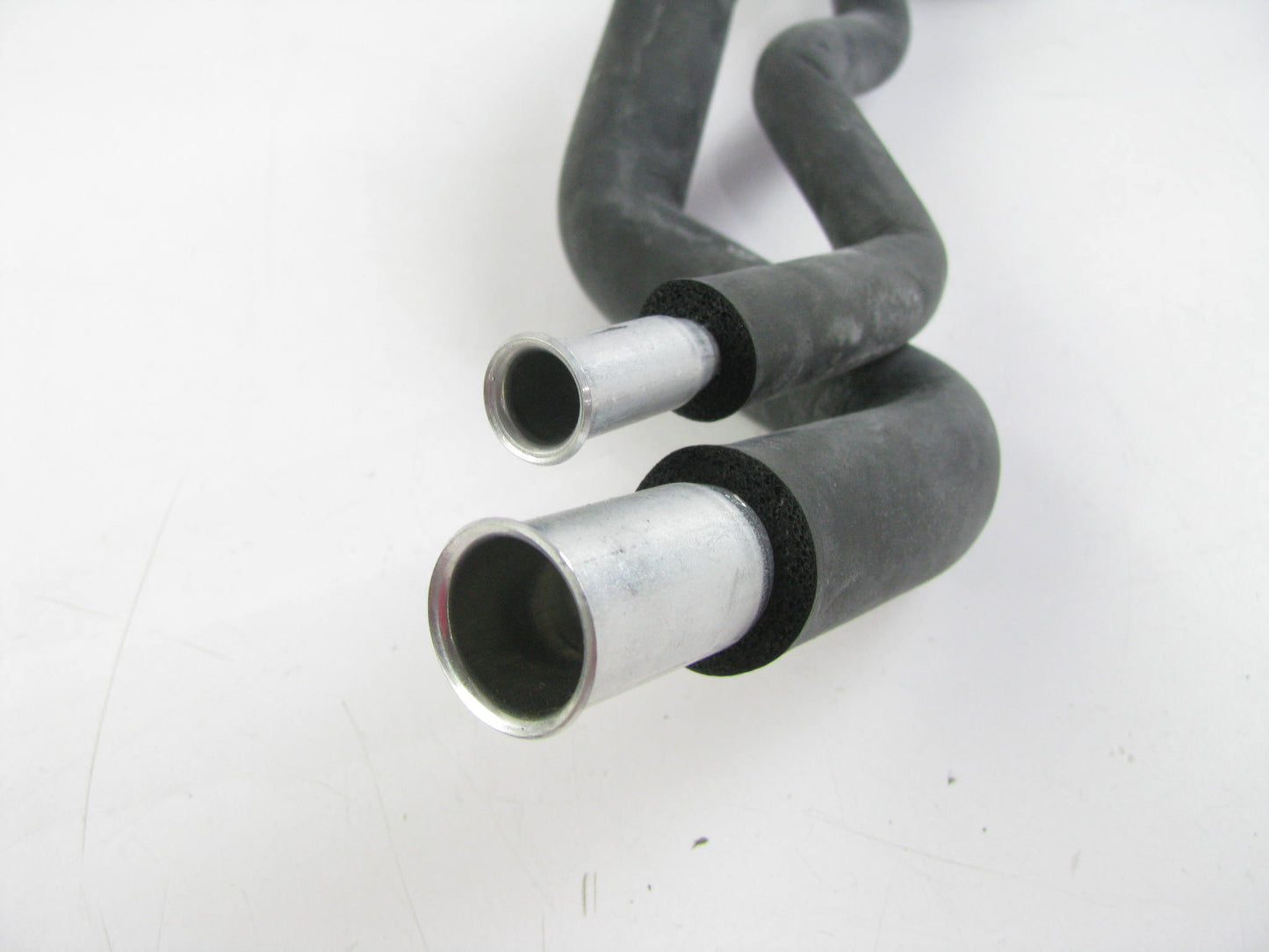 OEM Mazda Heater Core Hose DF71-61-J15B For 2011-2013 Mazda 2