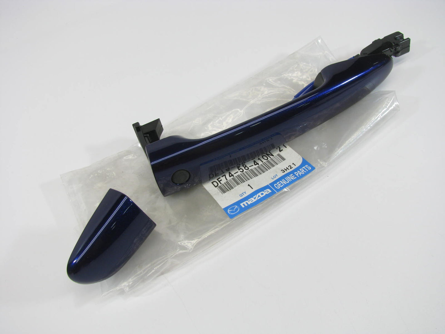 NEW GENUINE OEM DF7458410N21 FRONT RIGHT Exterior Door Handle 13 Mazda 3 INDIGO