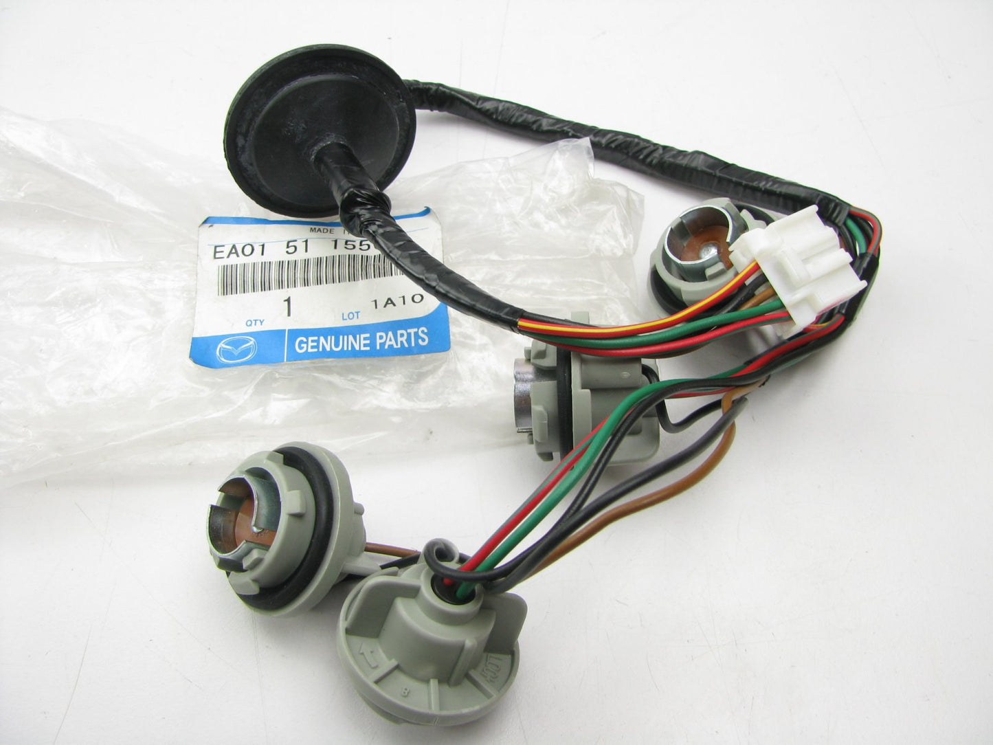 NEW REAR Tail Lamp Light Socket Wire Harness OEM 1992-1996 Mazda MX-3 EA0151155