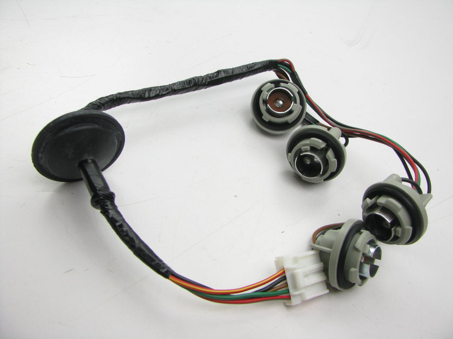 NEW REAR Tail Lamp Light Socket Wire Harness OEM 1992-1996 Mazda MX-3 EA0151155
