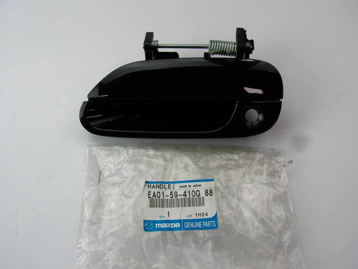 New Front Left Exterior Door Handle Black For 2004-05 Mazda Miata EA0159410G88