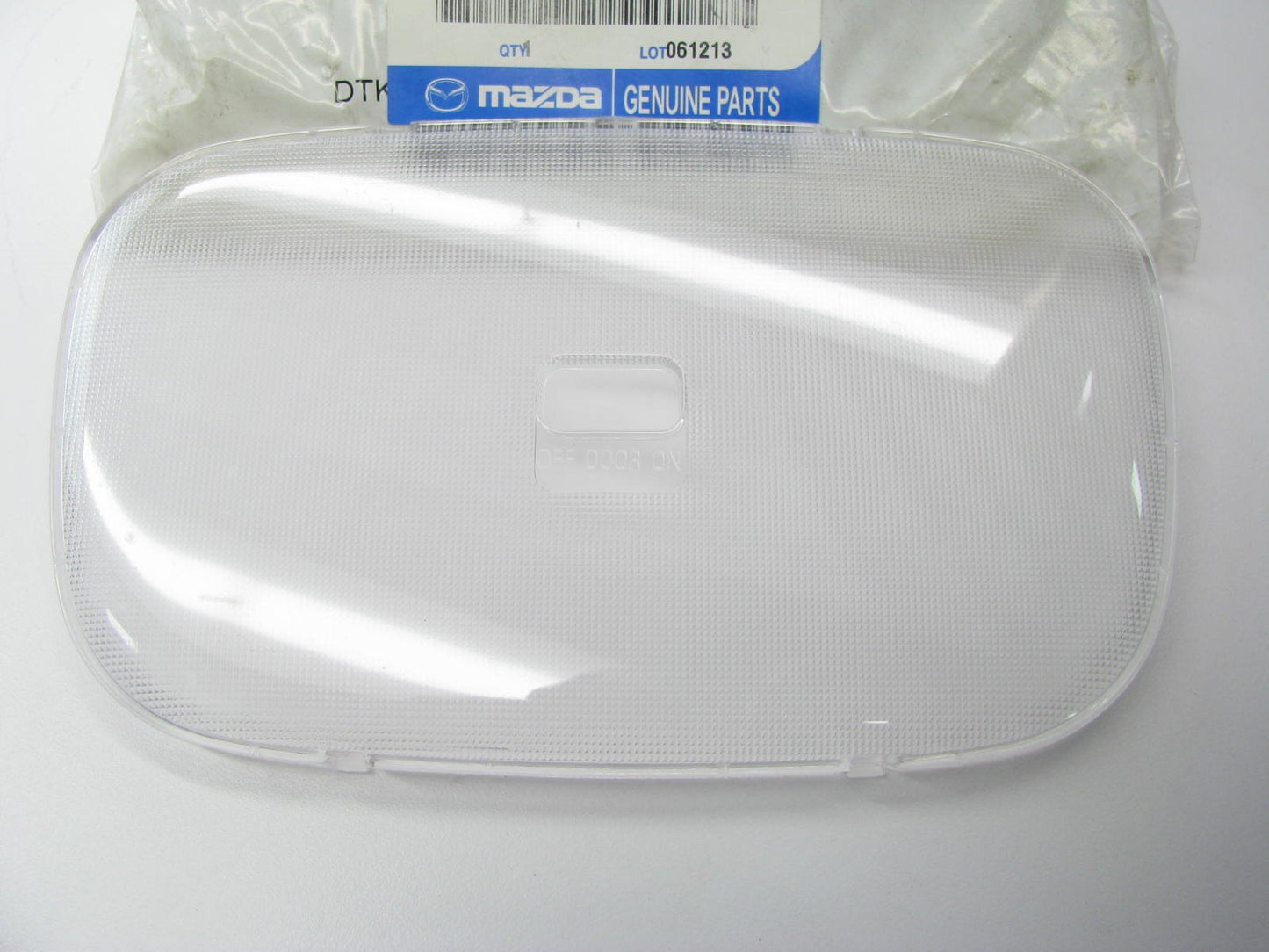 New Genuine OEM Courtesy Roof Map Light Lens For 01-06 Tribute EC0151311B