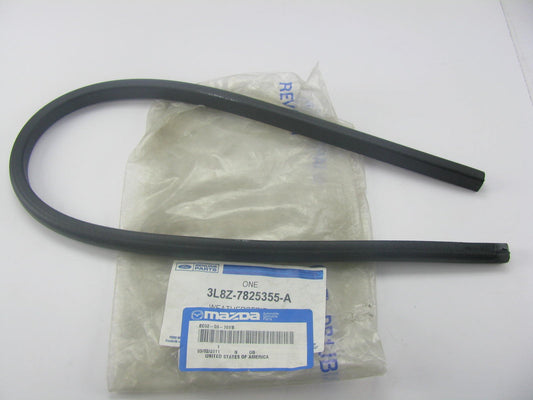 New REAR LEFT Door Weatherstrip Seal  OEM For 2005 Mazda Tribute EC025976YB