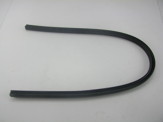 New REAR LEFT Door Weatherstrip Seal  OEM For 2005 Mazda Tribute EC025976YB