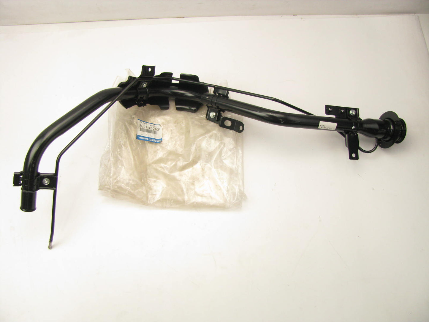 NEW GENUINE Fuel Tank Filler Neck Hose OEM For 2007-2012 Mazda CX-7 EG2142210F
