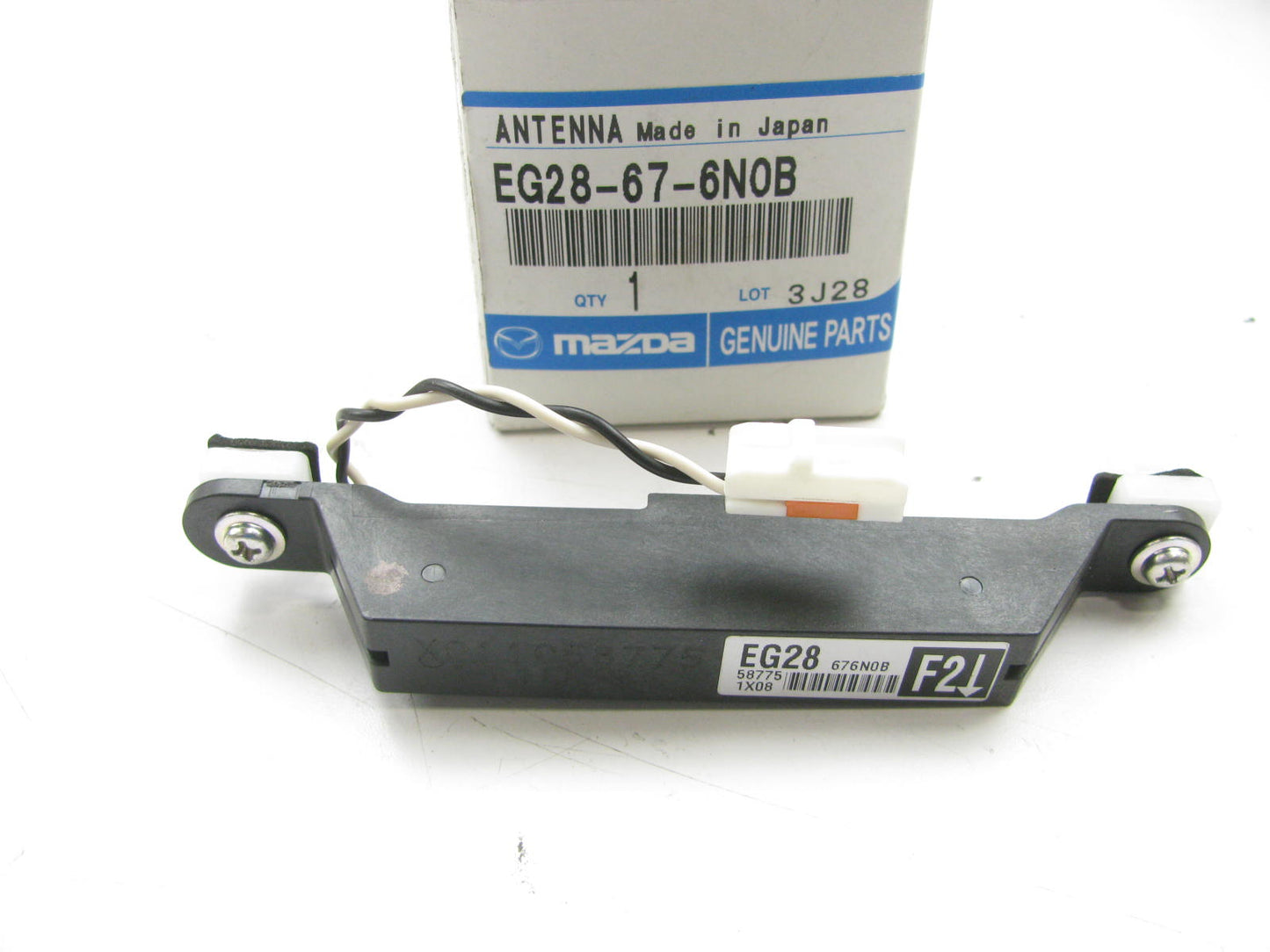 NEW - OEM Mazda EG28676N0B Keyless Entry Antenna 2007-2012 CX-7