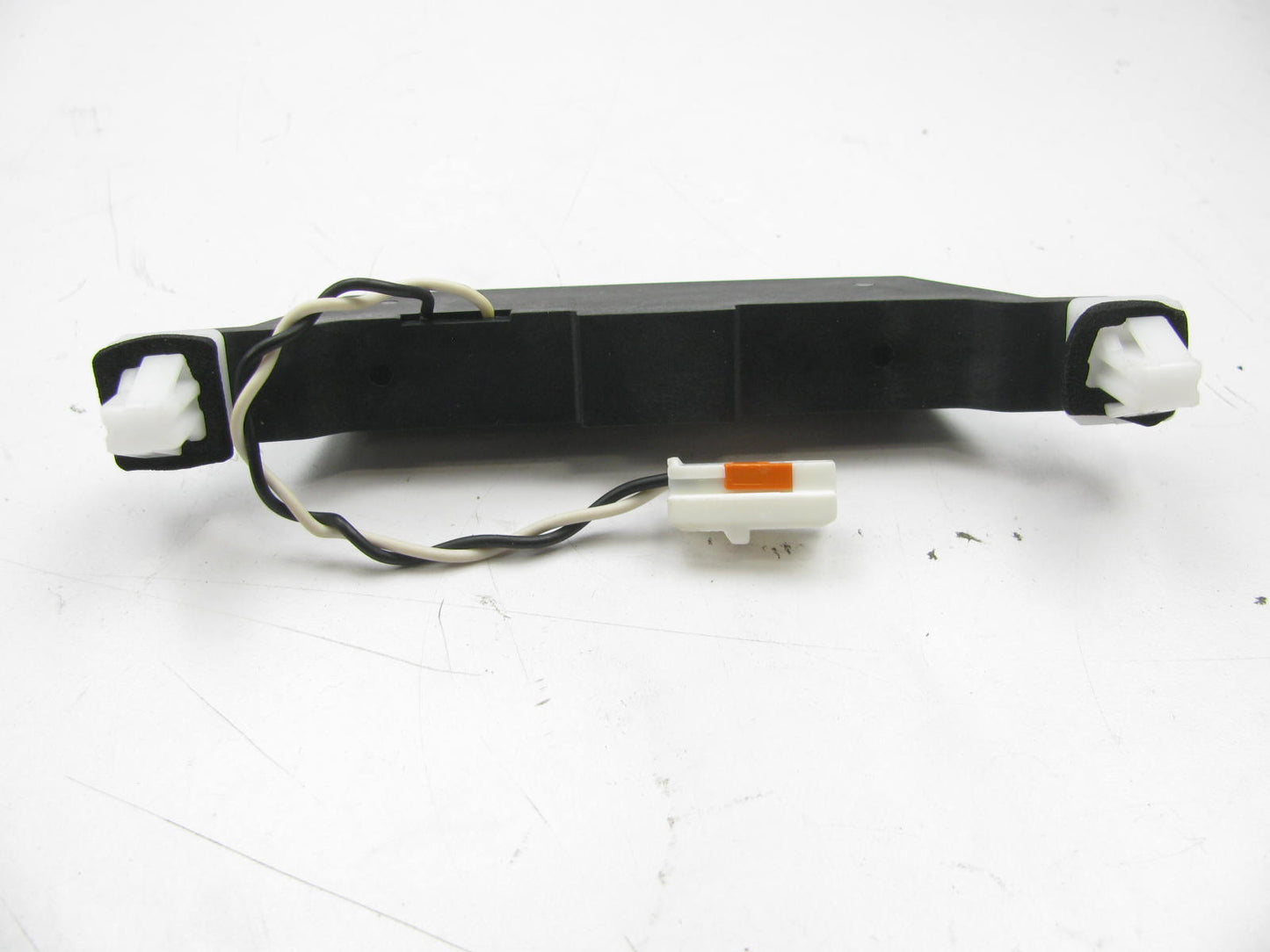 NEW - OEM Mazda EG28676N0B Keyless Entry Antenna 2007-2012 CX-7