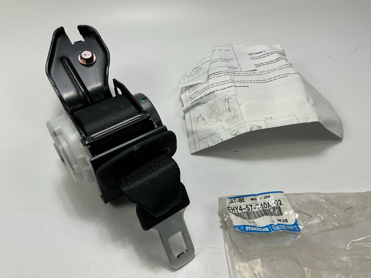 NEW OEM Mazda EHY4-57-740A-02 Rear Center Seat Belt - 2010-2012 Mazda CX-7