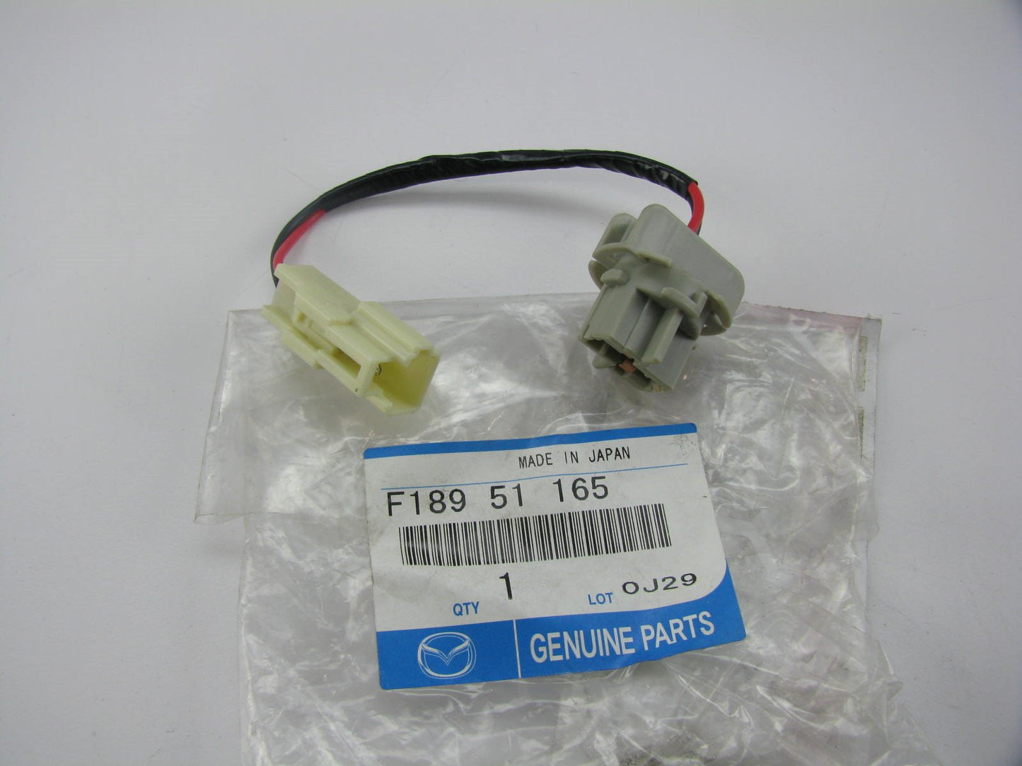 New Genuine REAR Tailight Lamp Bulb Socket OEM For 2004-11 Mazda RX-8 F18951165